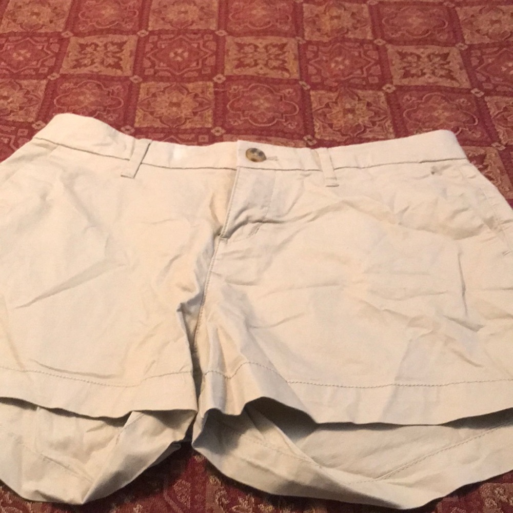 Old Navy Khaki shorts